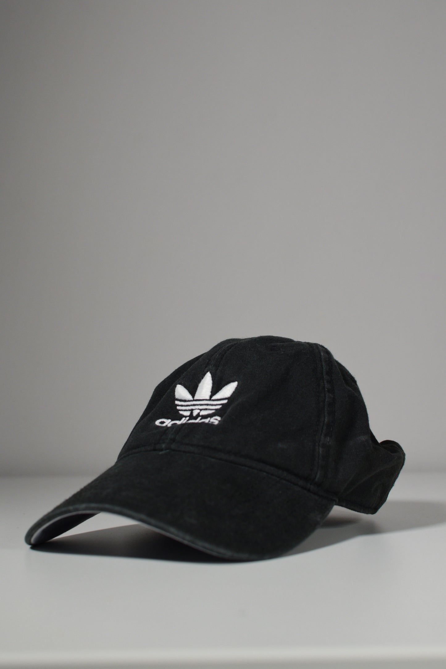 Gorra Adidas Negra