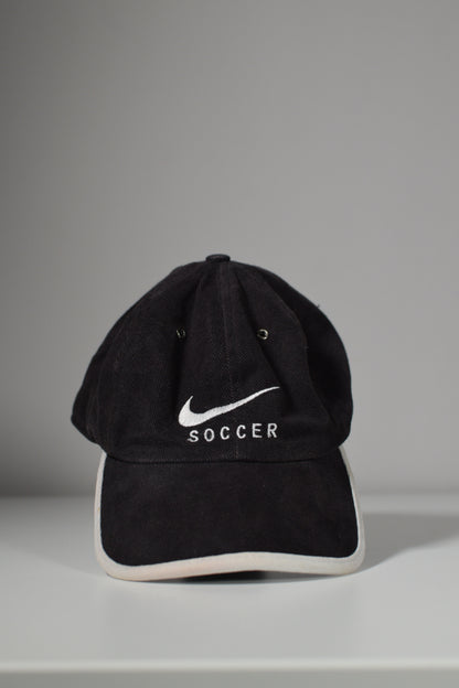 Gorra negra de Nike Soccer 1990