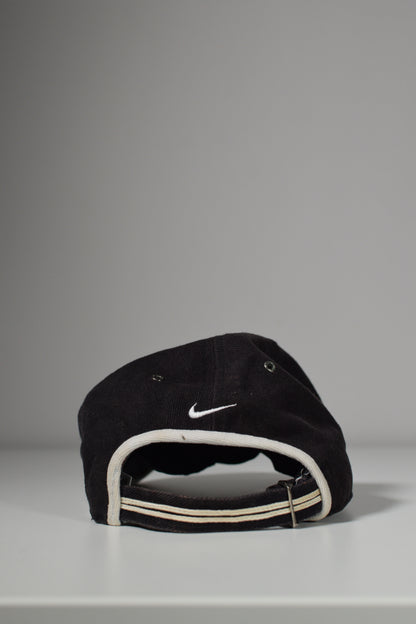 Gorra negra de Nike Soccer 1990